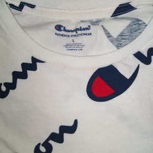 Champion t-shirt
